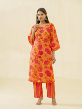 Yellow Floral Printed Straight Kurta and Trousers-MLWSHKS4286YLW